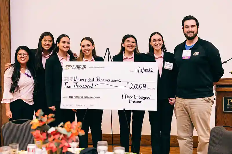 1st Place : Universidad Panamericana