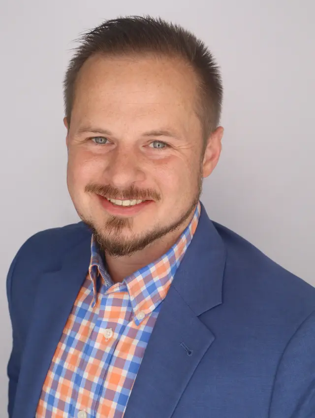 Headshot of Greg Sapp