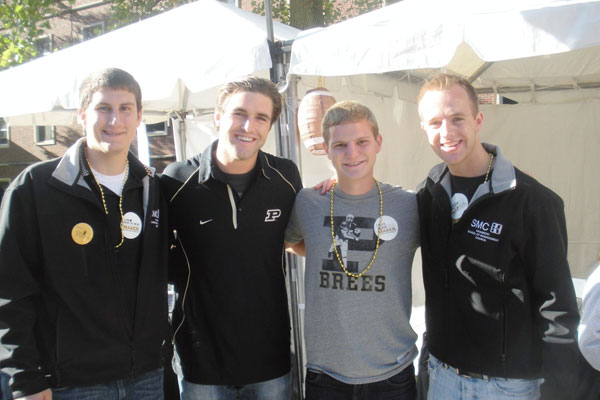 Steuart Martens hangs out with a group of Krannert Students