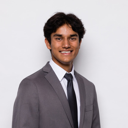 Sam Desai Headshot