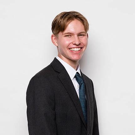 Headshot of Jonathan Putman