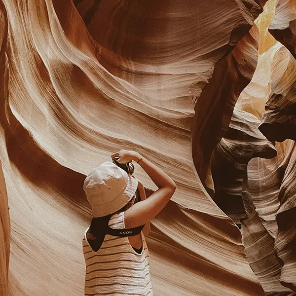 Nafya in Antelope Canyon